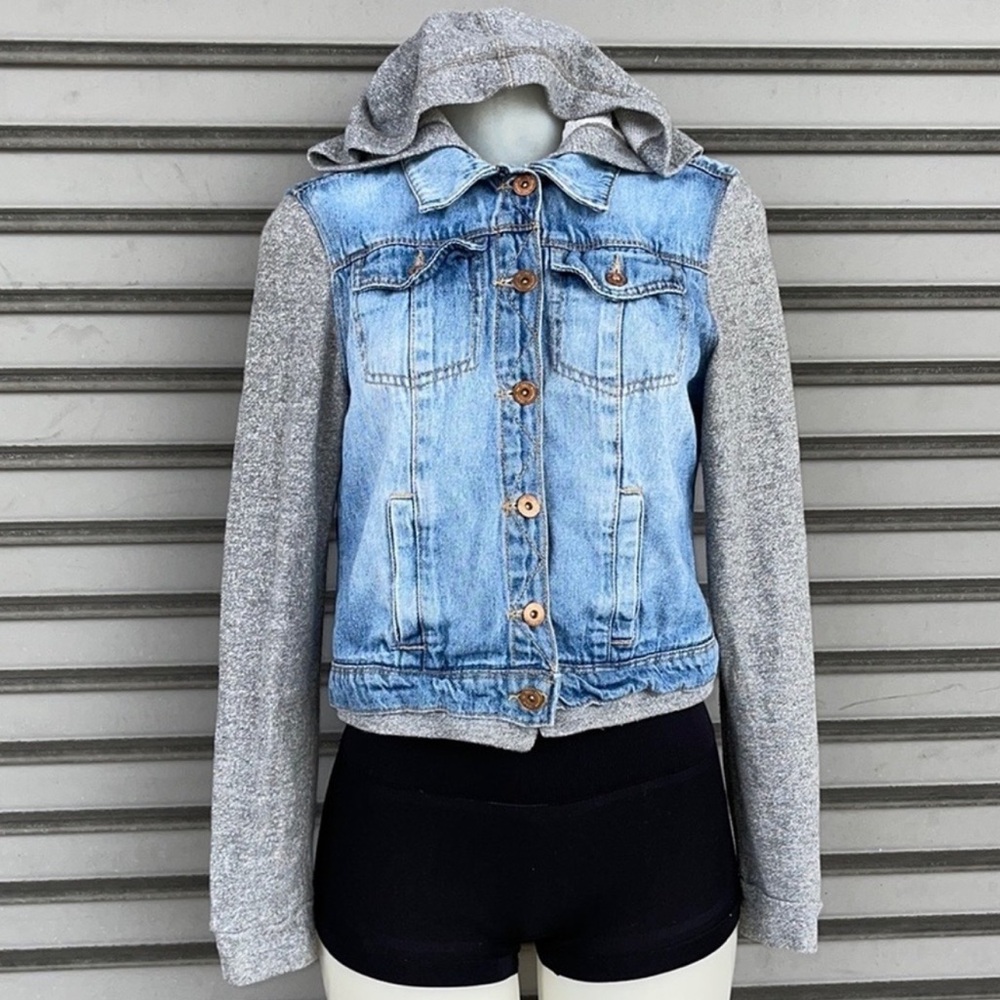 L.E.I. Mixed Media Hooded Denim Jacket Light Wash Grey Sleeves M